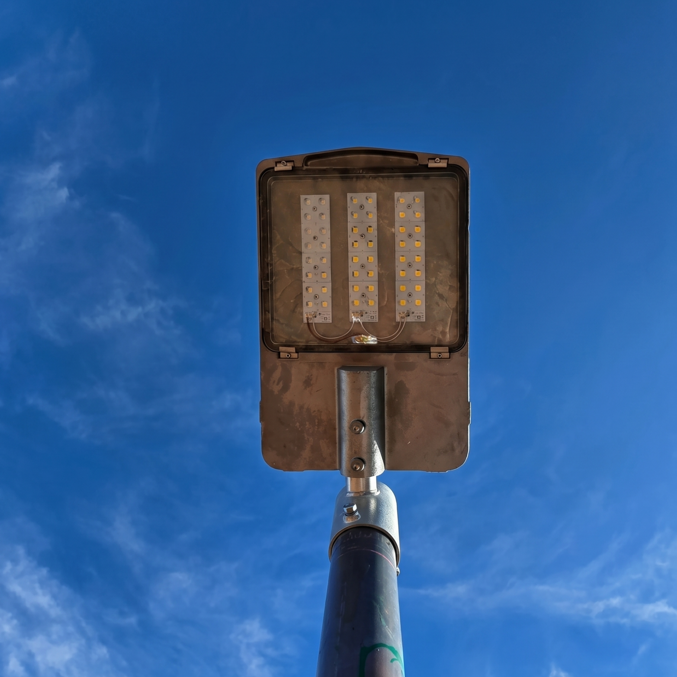 AKEB Streetlight AKEB - Image 1